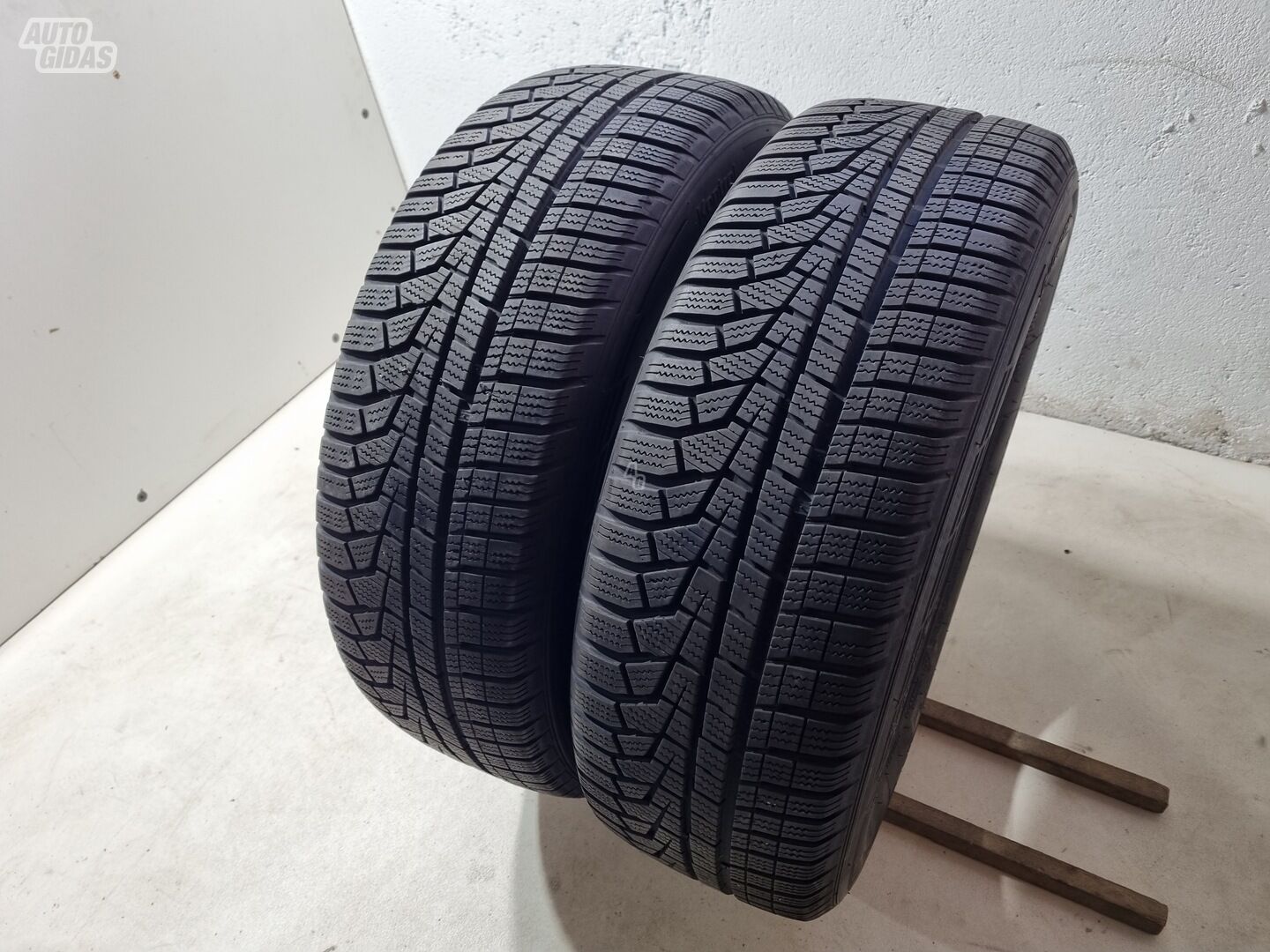 Hankook 6mm, 2020m R16 universal tyres passanger car