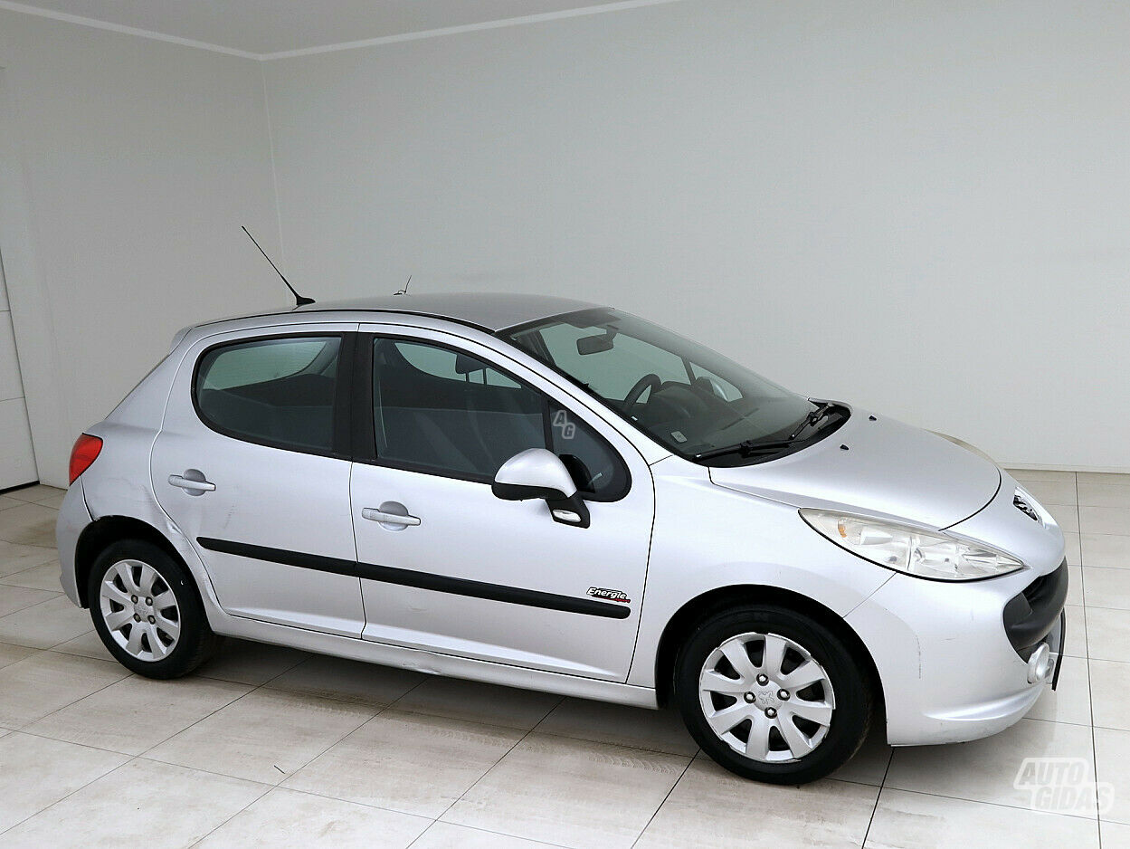 Peugeot 207 2009 г Хэтчбек