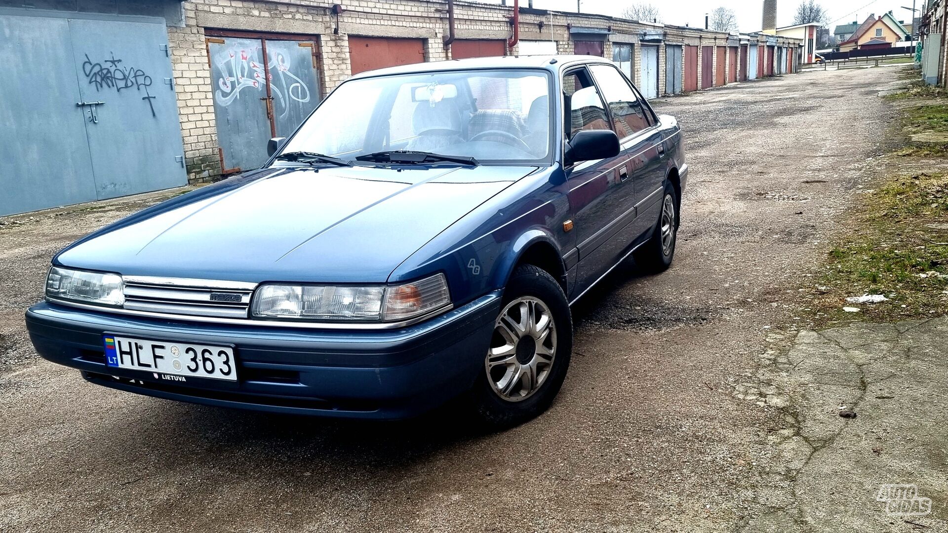 Mazda 626 1988 m Sedanas