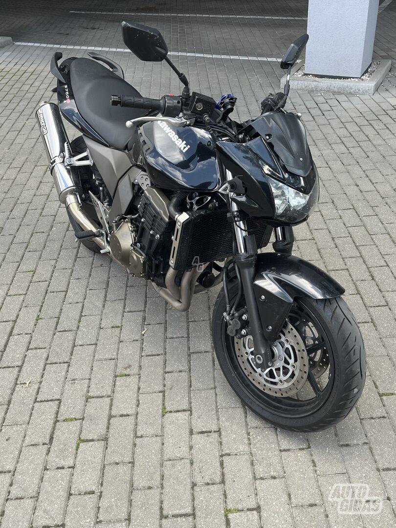 Kawasaki Z 2004 m Klasikinis / Streetbike motociklas