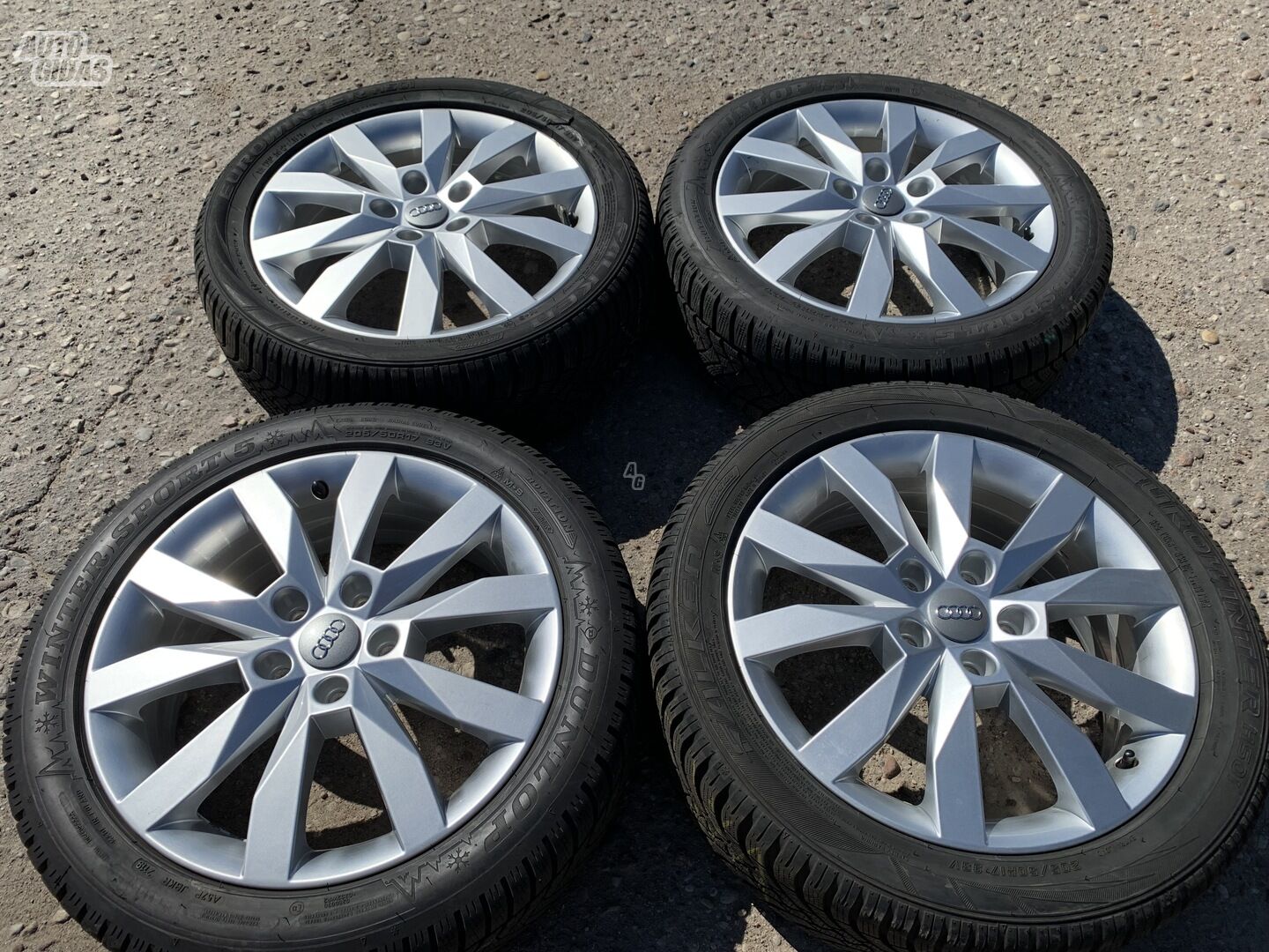 Audi Siunciam, 6J ET48 A3 light alloy R17 rims