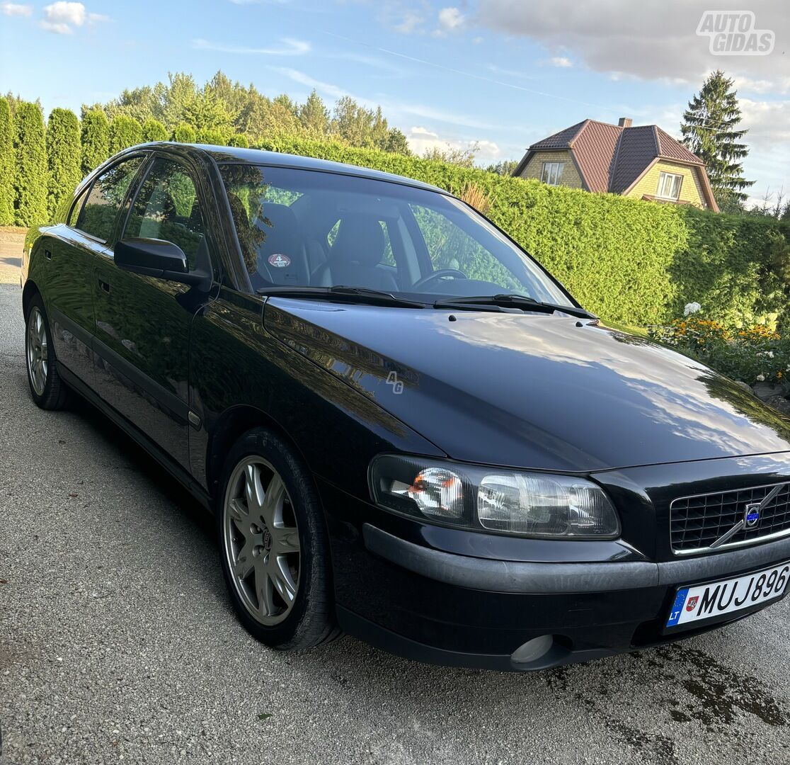 Volvo S60 I D5 2004 г