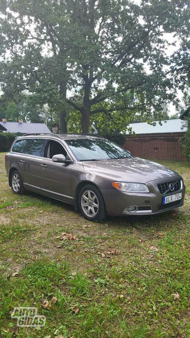 Volvo V70 2010 г Универсал