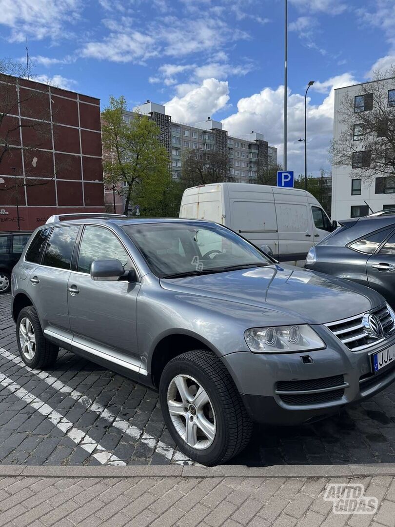 Volkswagen Touareg 2005 y Off-road / Crossover