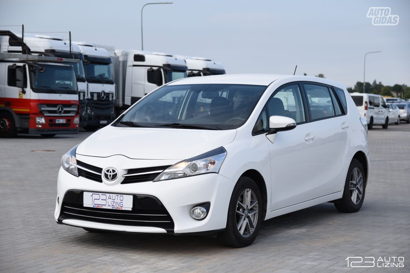 Toyota Verso 2015 y Van