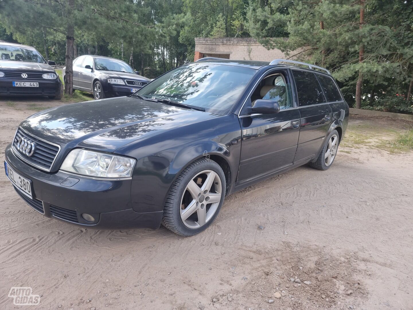 Audi A6 2002 y parts