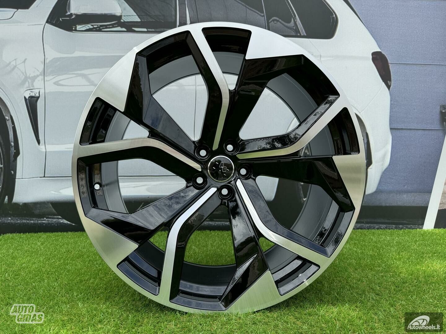 Autowheels Audi Q8 SQ8 Style 4M8 Black light alloy R23 rims