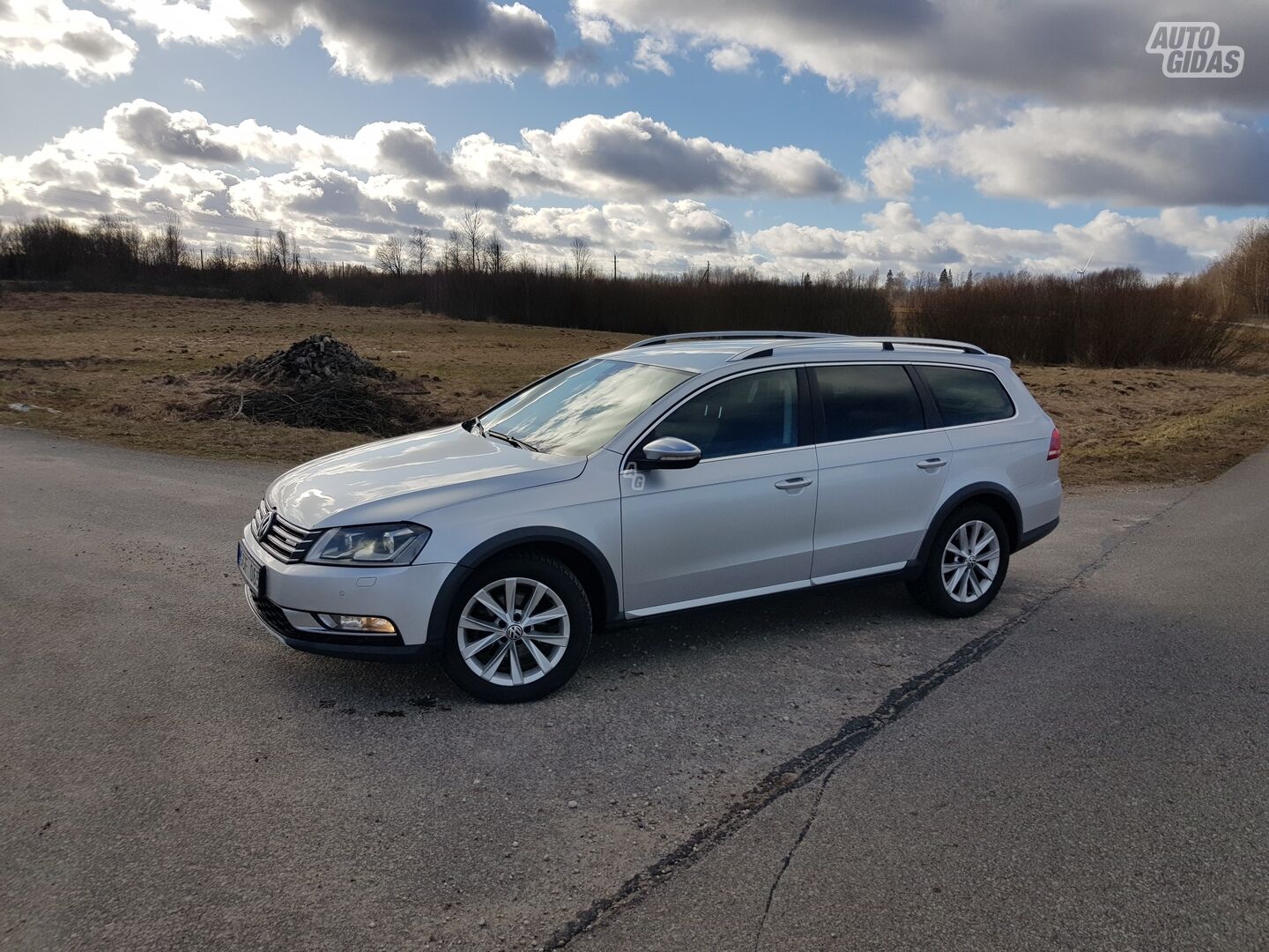 Volkswagen Passat 2012 г Универсал