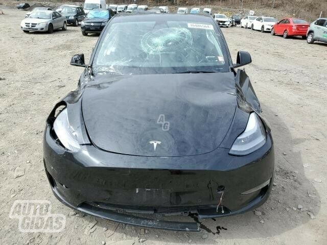 Tesla Model Y 2021 г Купе