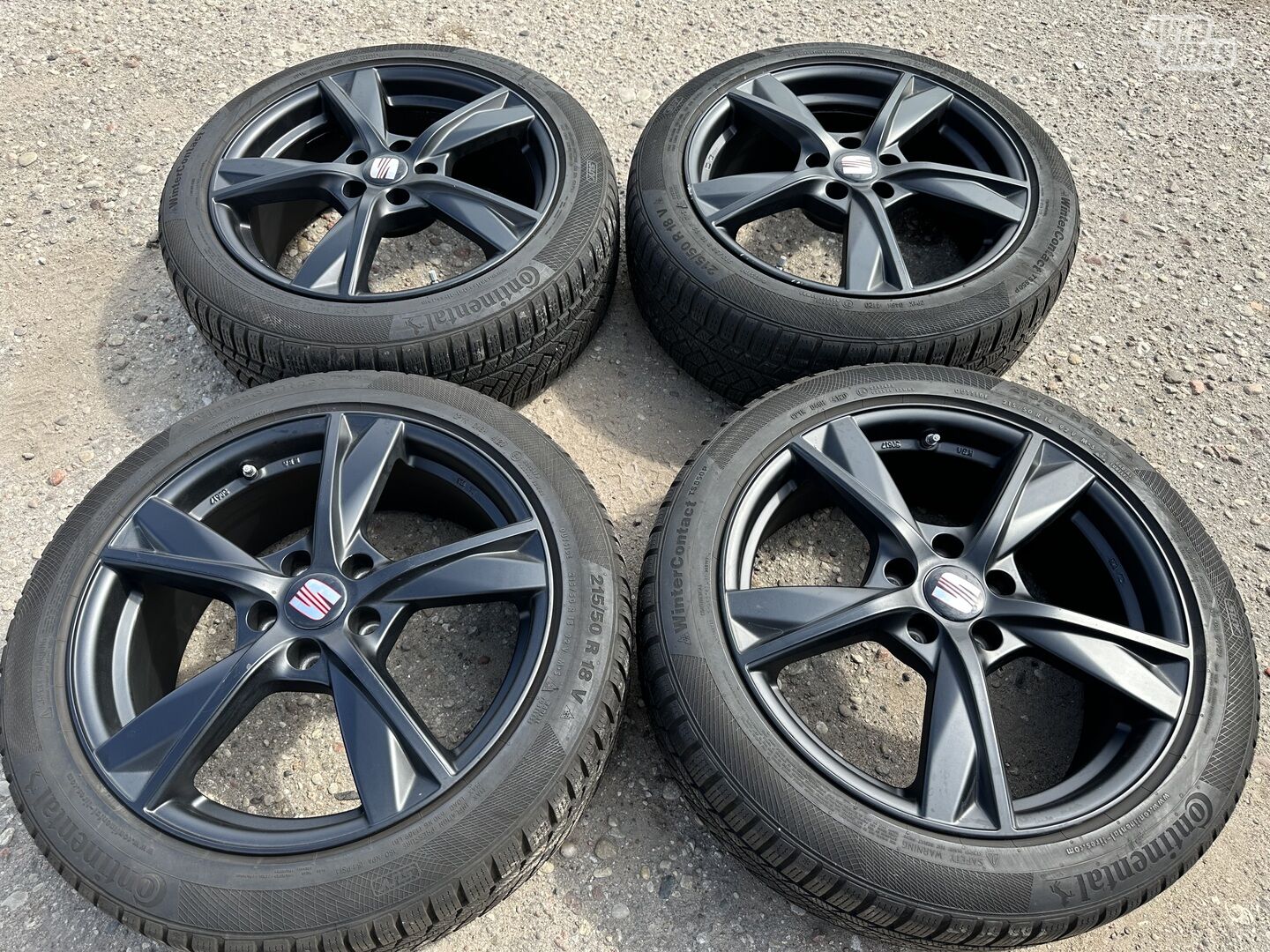 Seat Siunciam, 7.5J ET48 light alloy R18 rims