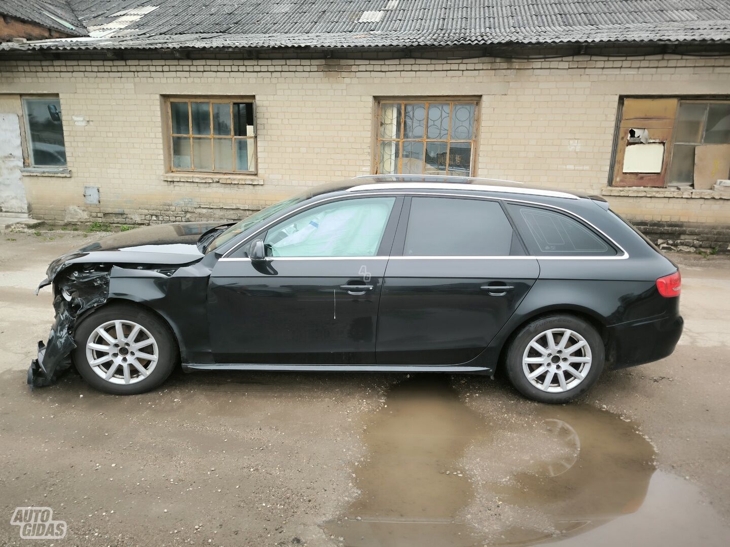 Audi A4 B8 2010 y parts