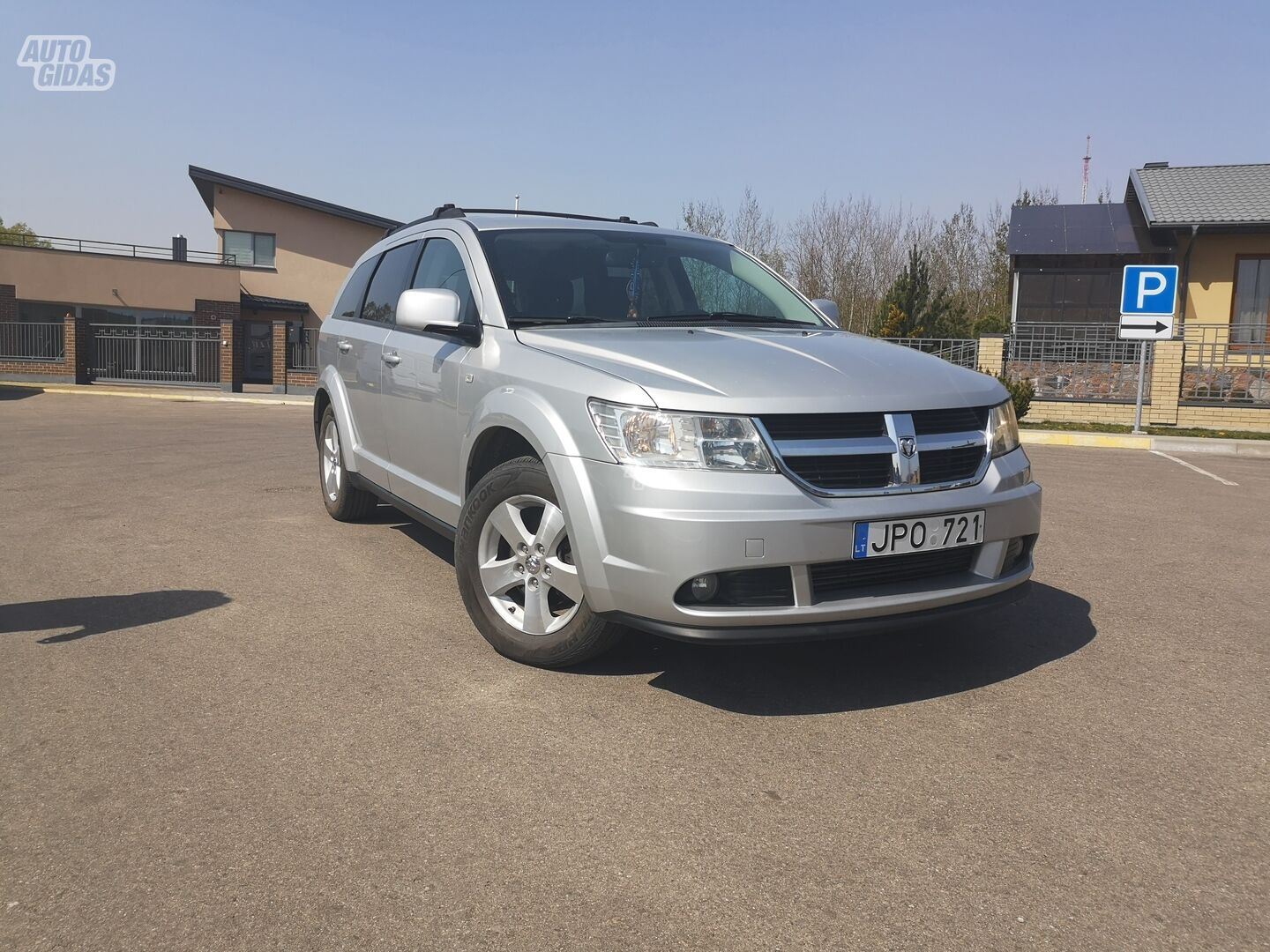 Dodge Journey 2010 г Внедорожник / Кроссовер