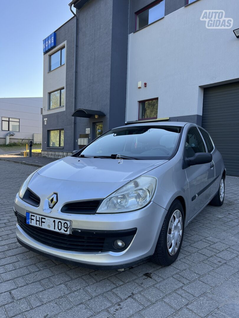 Renault Clio 2006 m Hečbekas