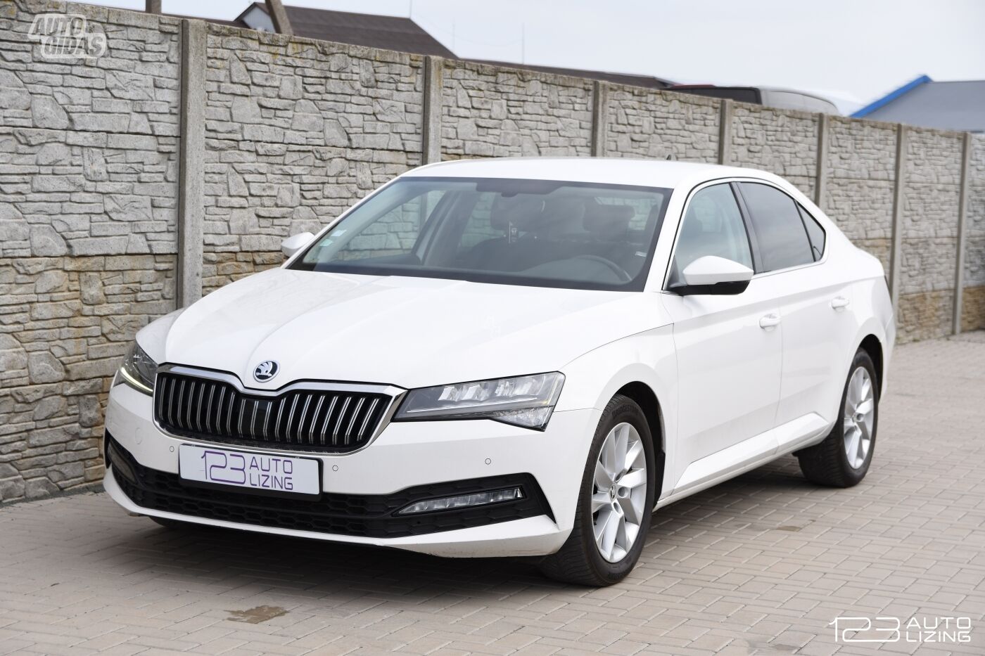 Skoda Superb 2020 y Sedan