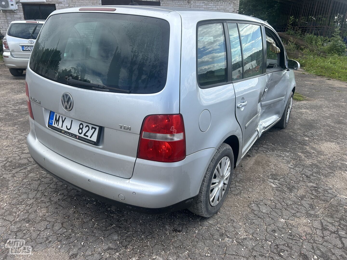 Volkswagen Touran I Tdi 2004 m dalys