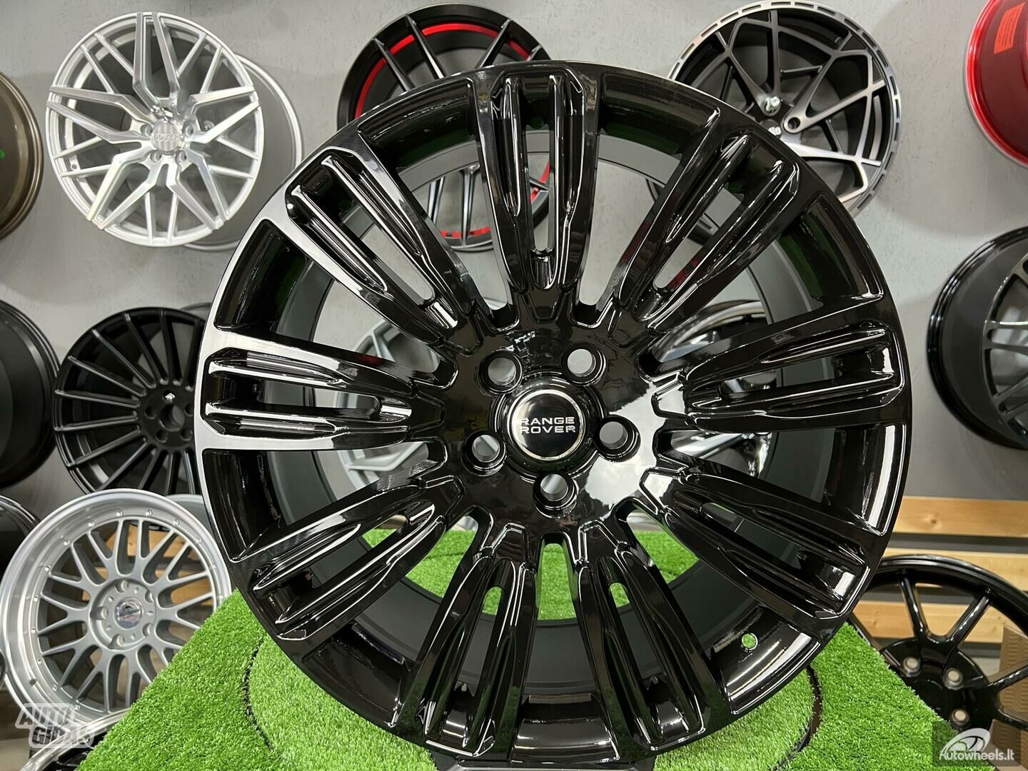 Autowheels Land Rover Velar Style light alloy R21 rims