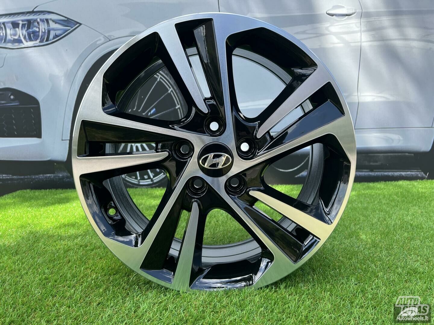 Autowheels 10.Hyundai, Honda, Kia, Mazda light alloy R17 rims