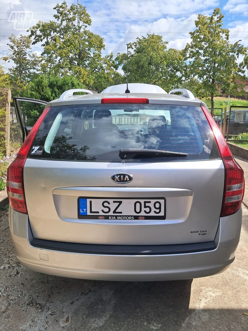 Kia Cee'd I crdi L 2010 m