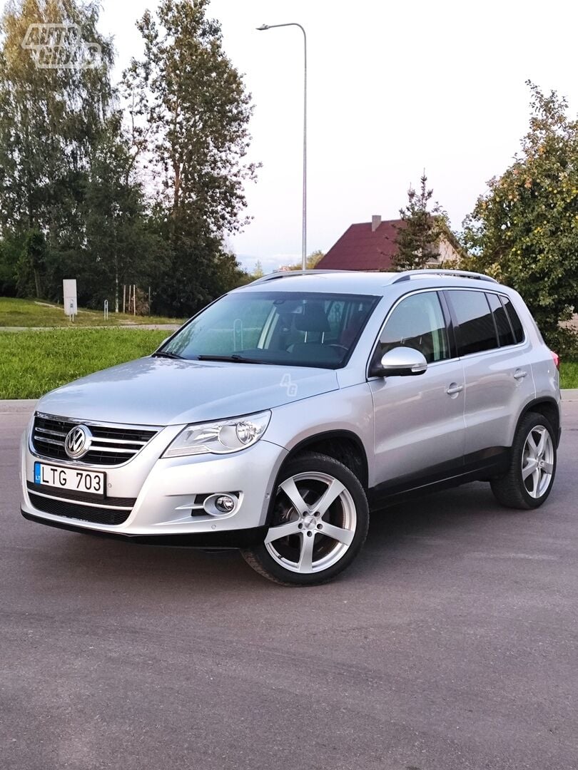 Volkswagen Tiguan 2008 г Внедорожник