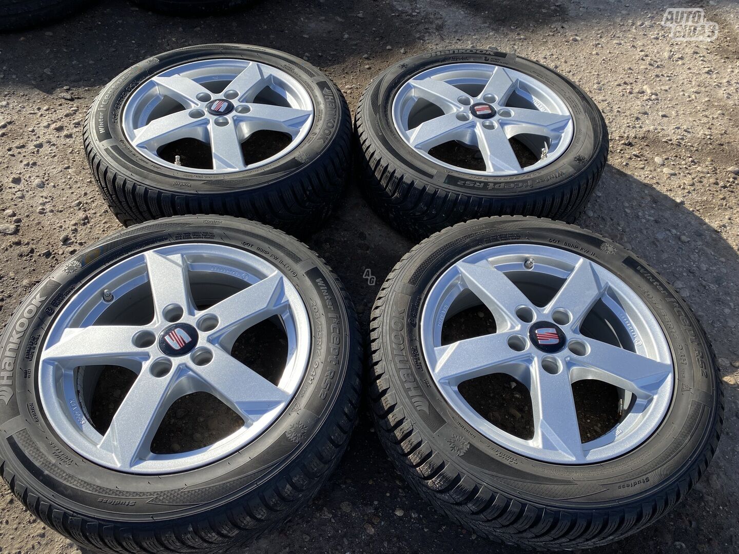 Seat Siunciam, 6.5J ET46 light alloy R16 rims