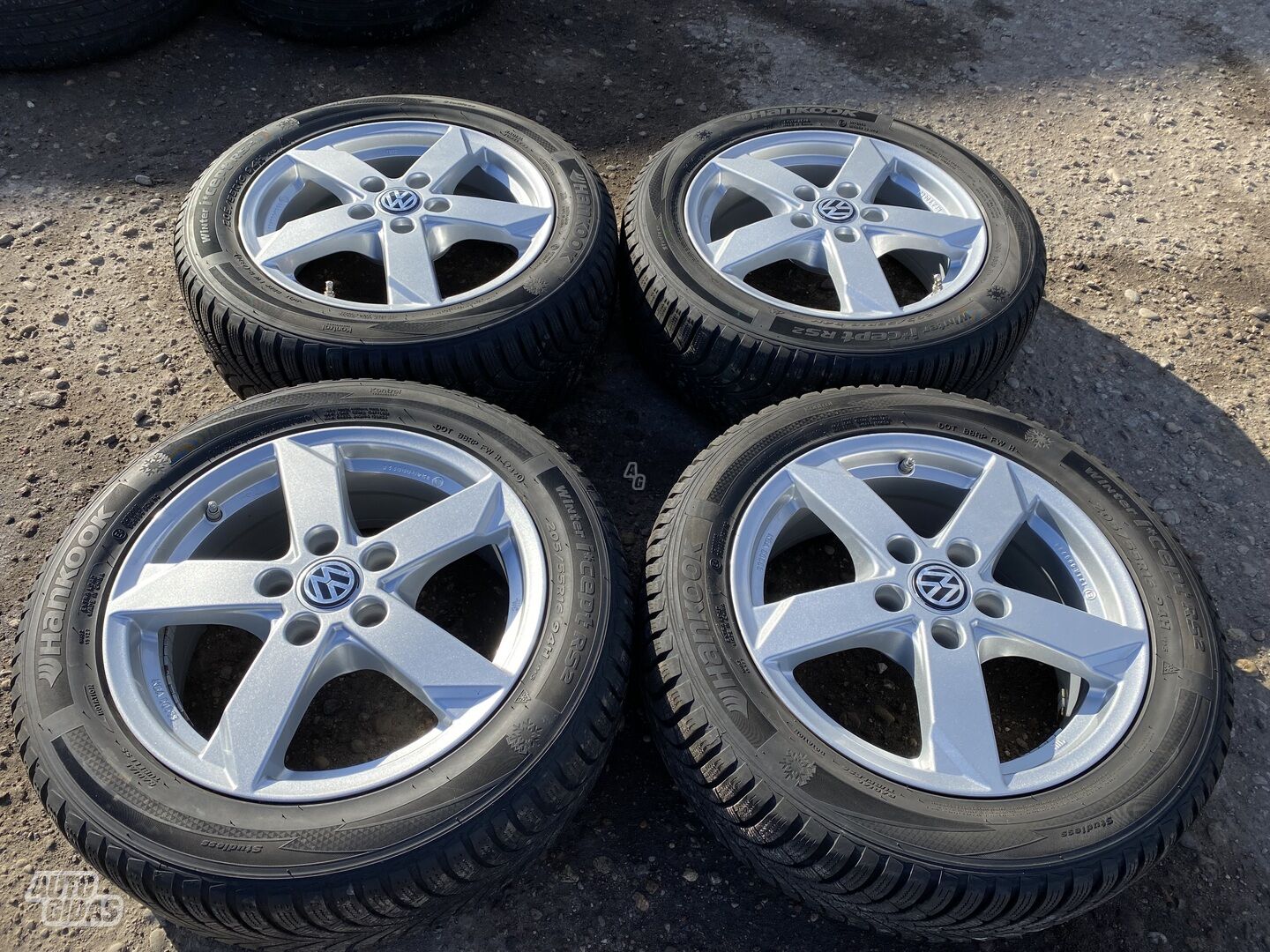 Volkswagen Siunciam, 6.5J ET46 light alloy R16 rims