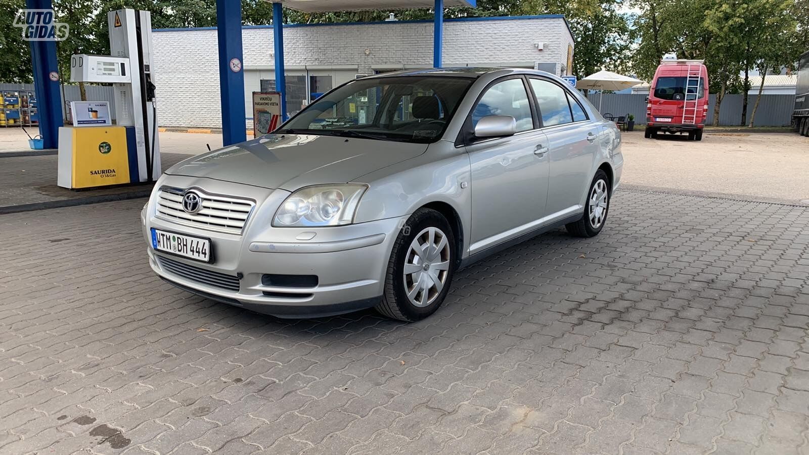 Toyota Avensis 2005 y Hatchback