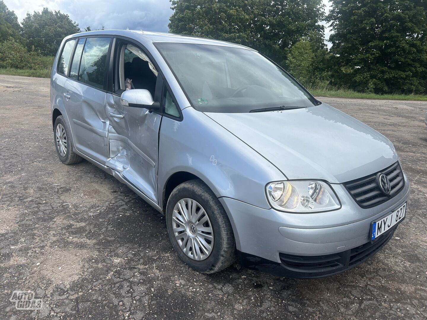 Volkswagen Touran 2004 m dalys