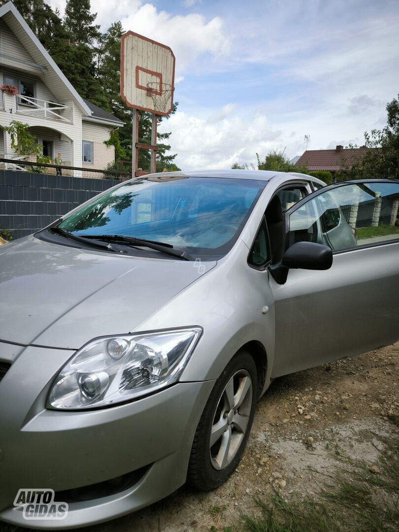 Toyota Auris I 2007 г