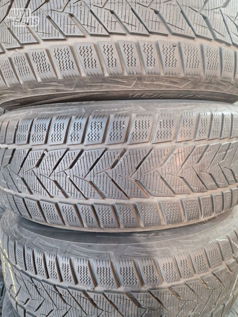 Vredestein 6mm R18 universal tyres passanger car