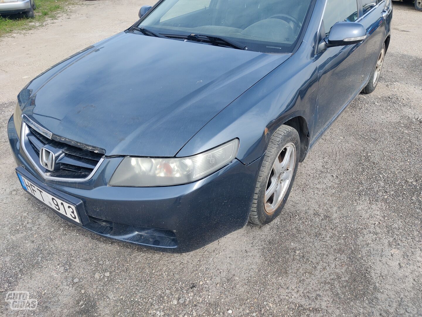 Honda Accord 2004 m dalys