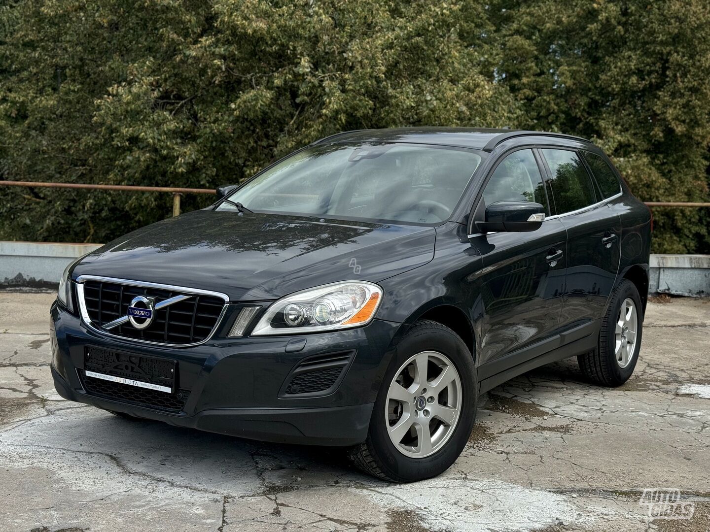 Volvo XC60 XC 60 D3  Momentum 2012 y