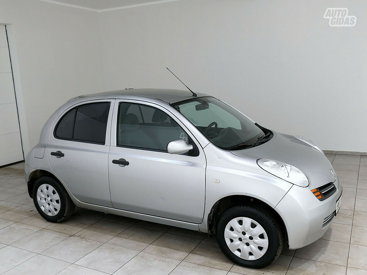 Nissan Micra 2004 y Hatchback