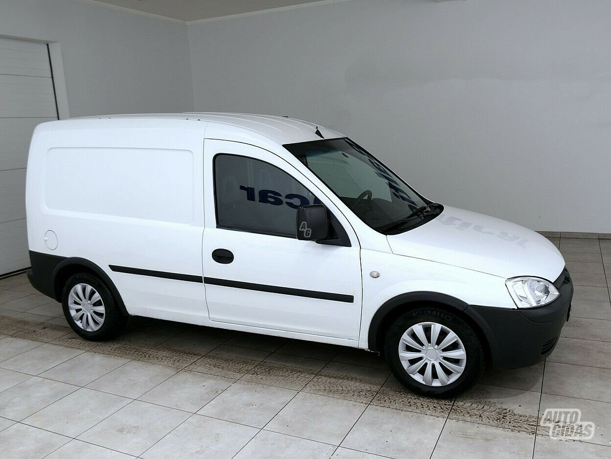 Opel Combo 2006 m Kombi mikroautobusas