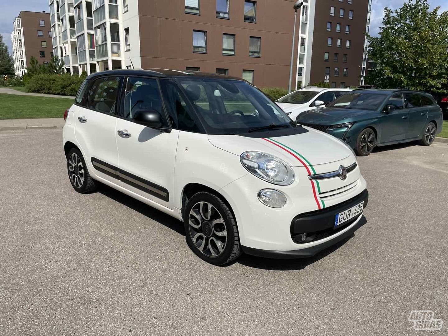 Fiat 500L 2013 y Hatchback