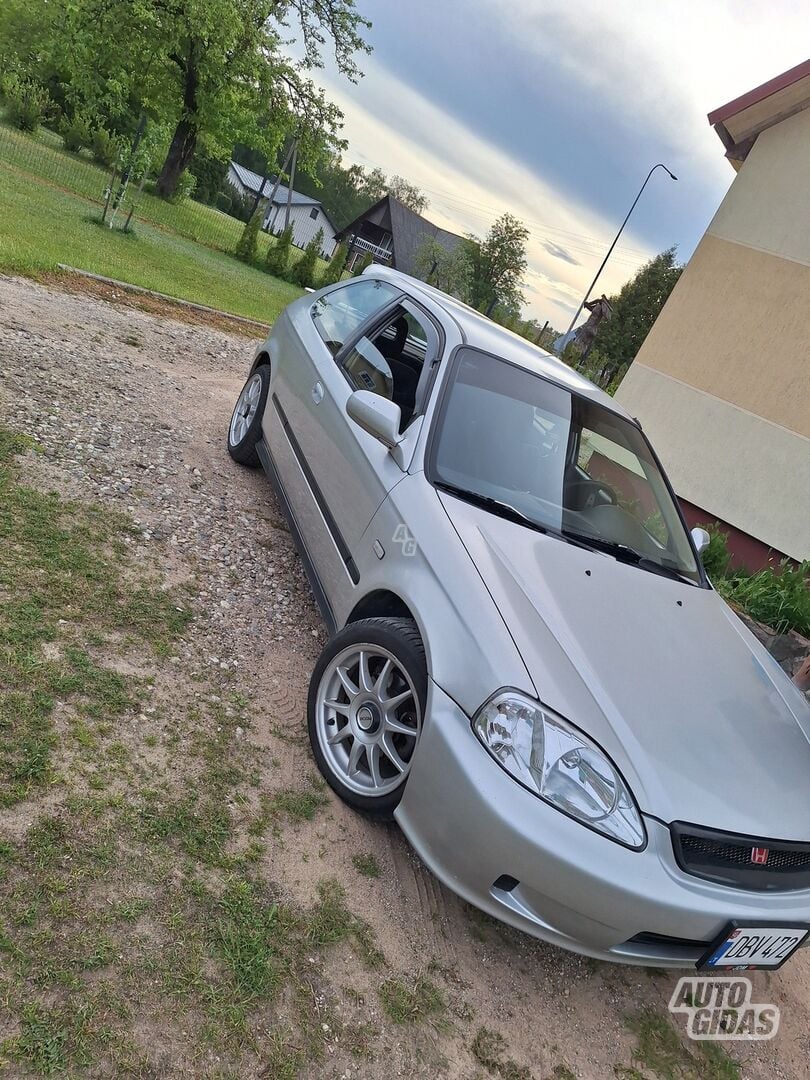 Honda Civic VI 1999 m