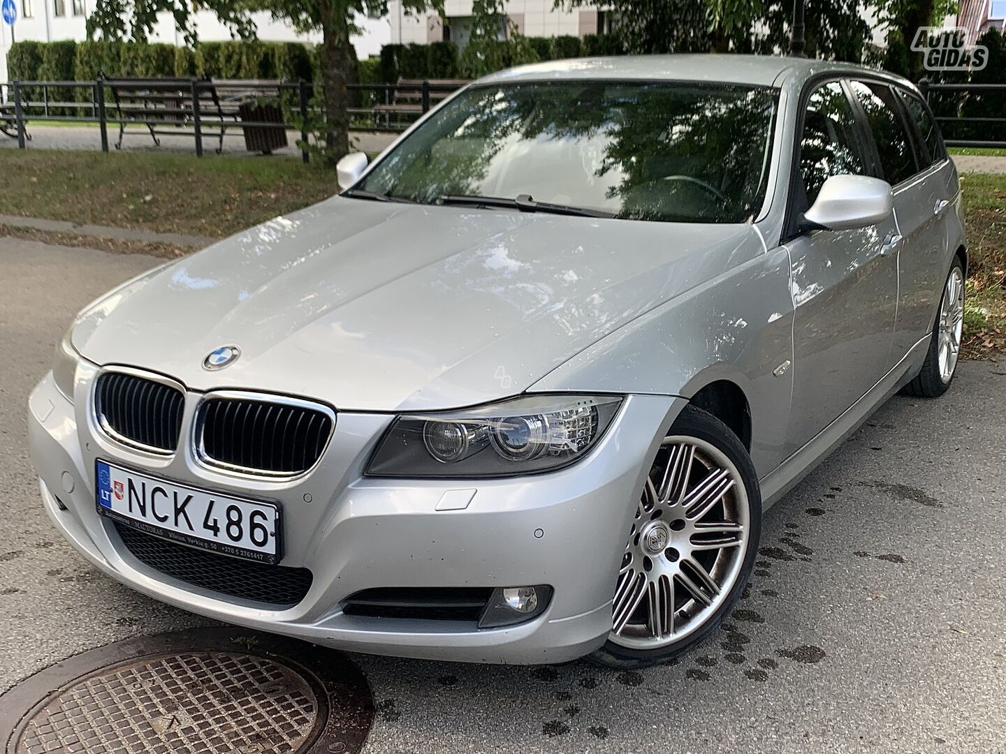 Bmw 320 E90 d Touring 2009 m