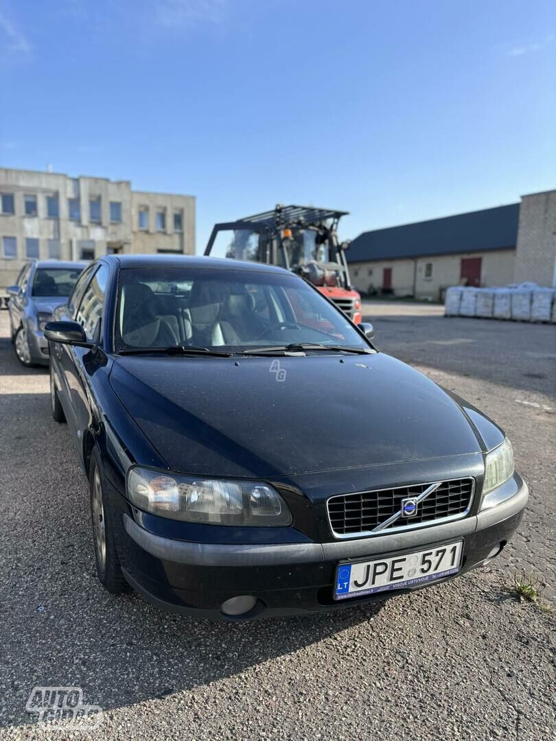 Volvo S60 2003 г запчясти