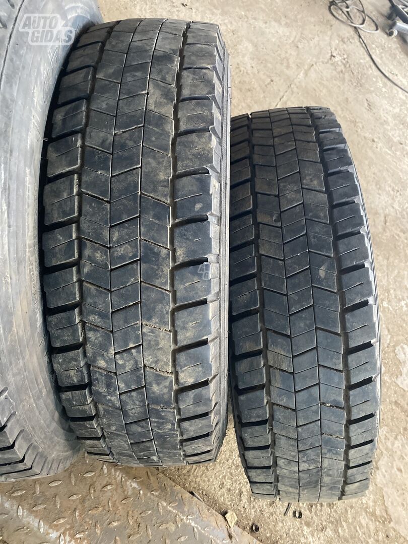 Semperit Trans-steel R17.5 universal tyres trucks and buses