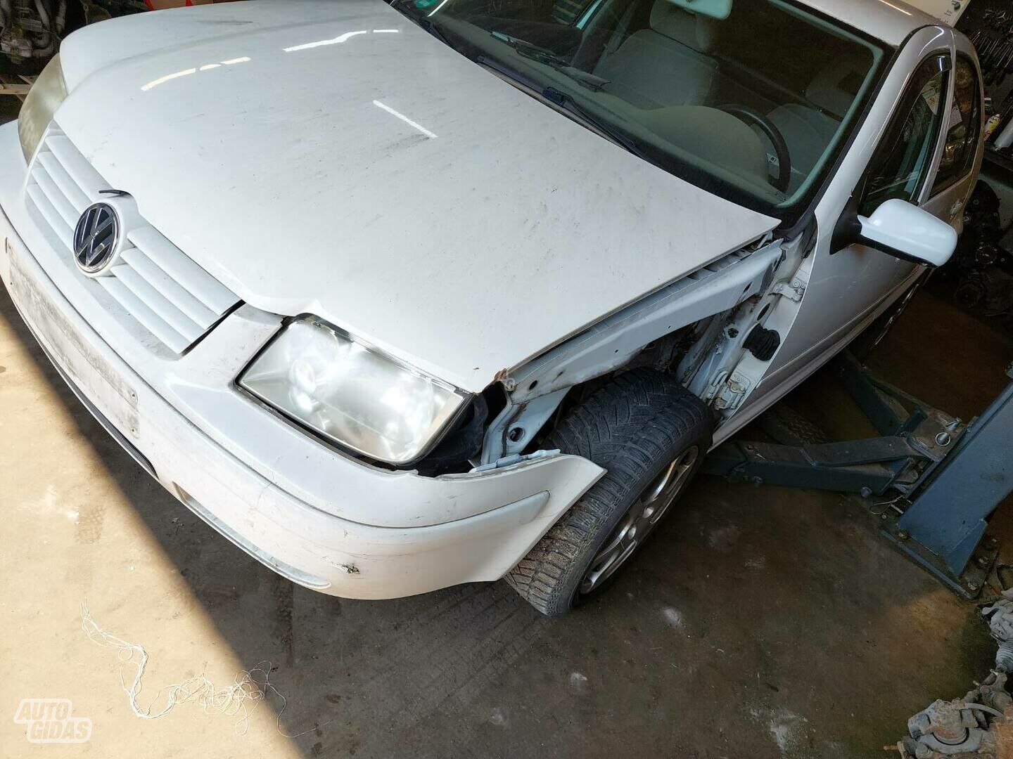 Volkswagen Bora 2001 y parts