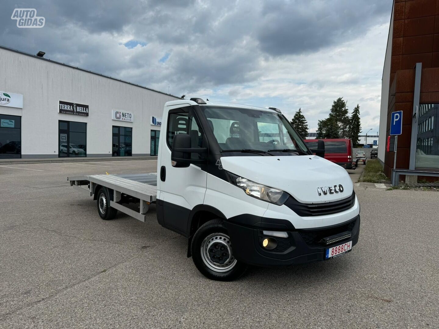 Iveco 35170 2019 г Автоперевозчик