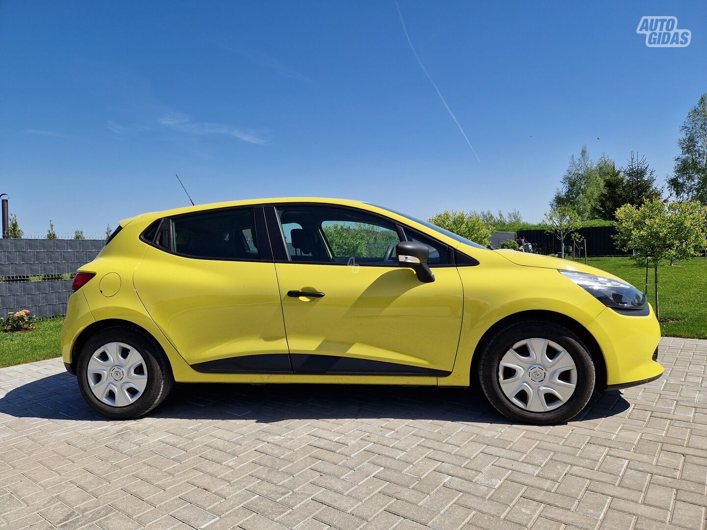 Renault Clio 2015 г Хэтчбек