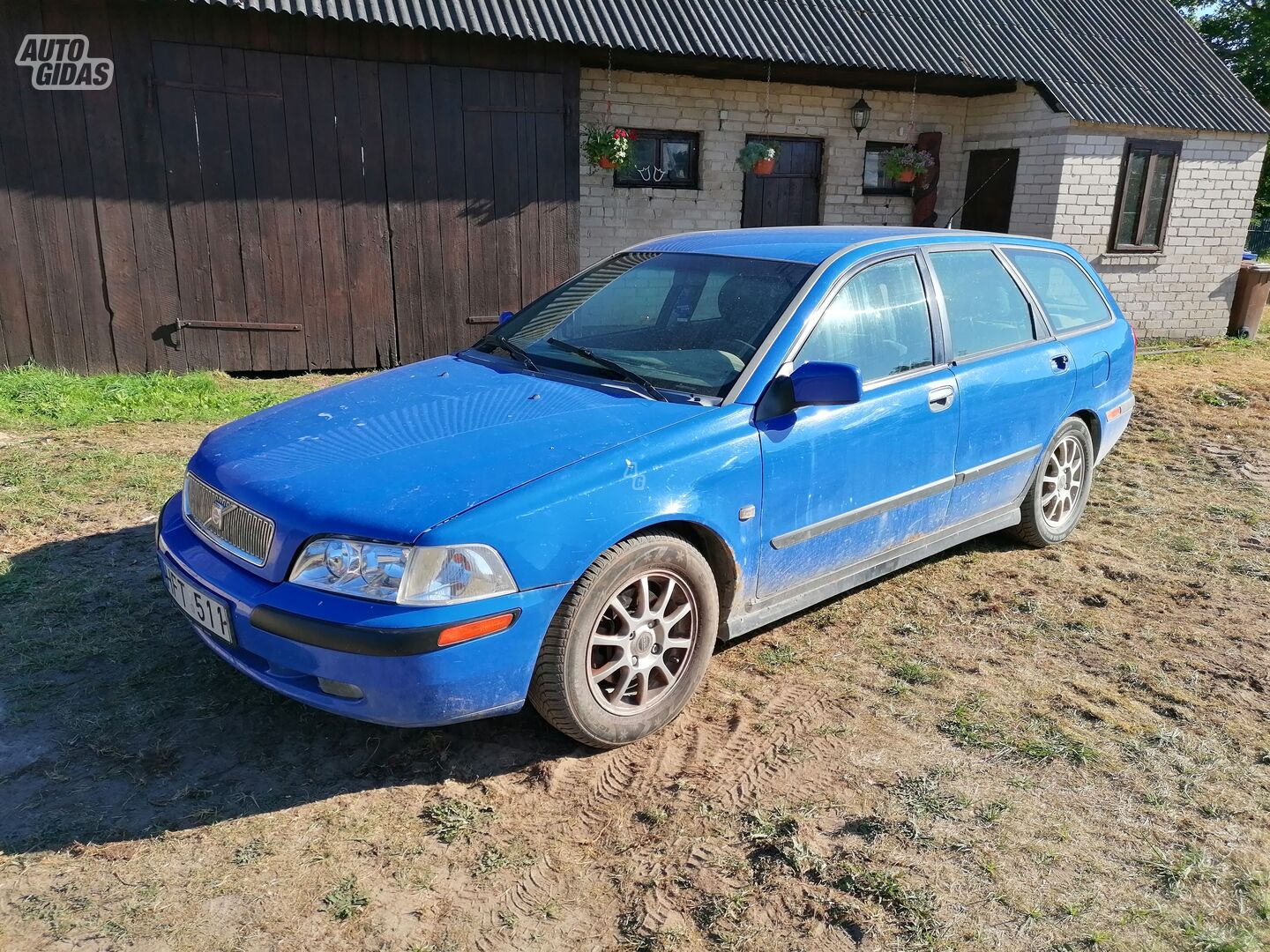 Volvo V40 2003 m dalys