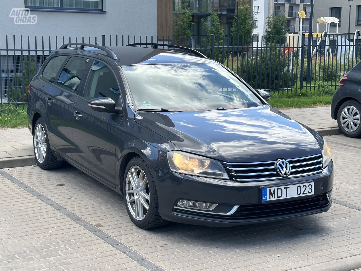 Volkswagen Passat 2011 m Universalas