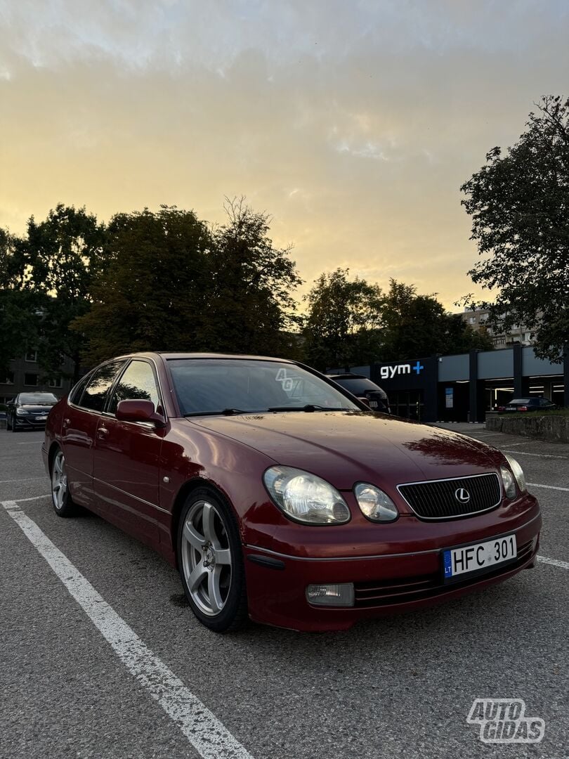 Lexus GS 300 1998 y Sedan