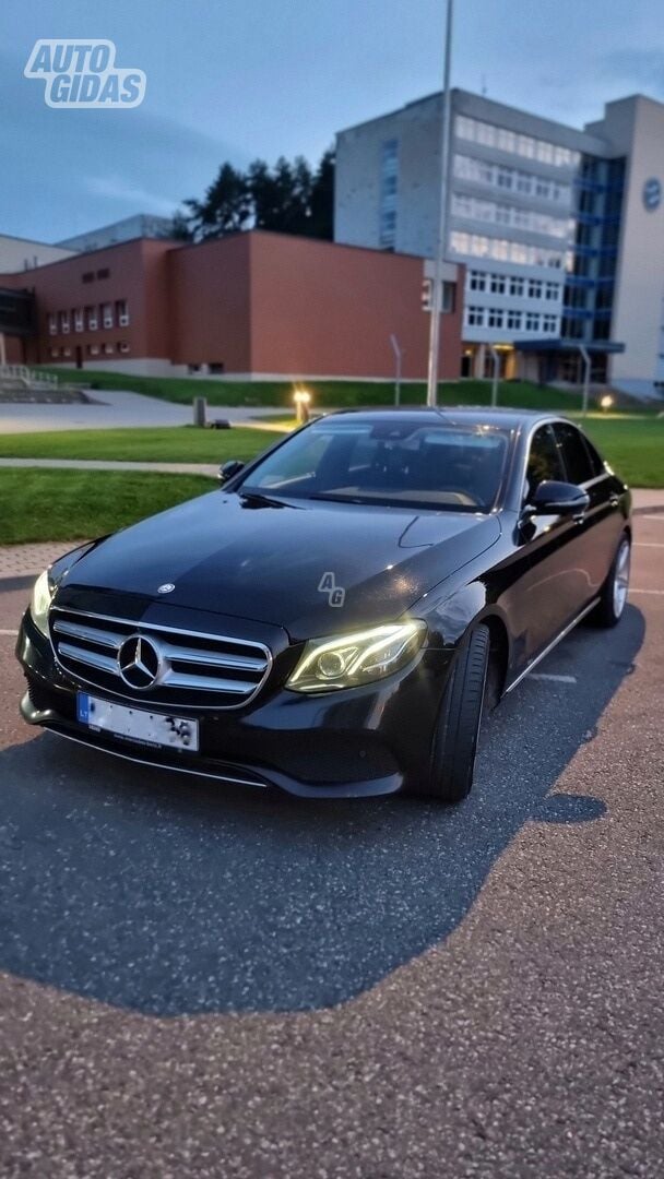 Mercedes-Benz E 220 2017 m Sedanas