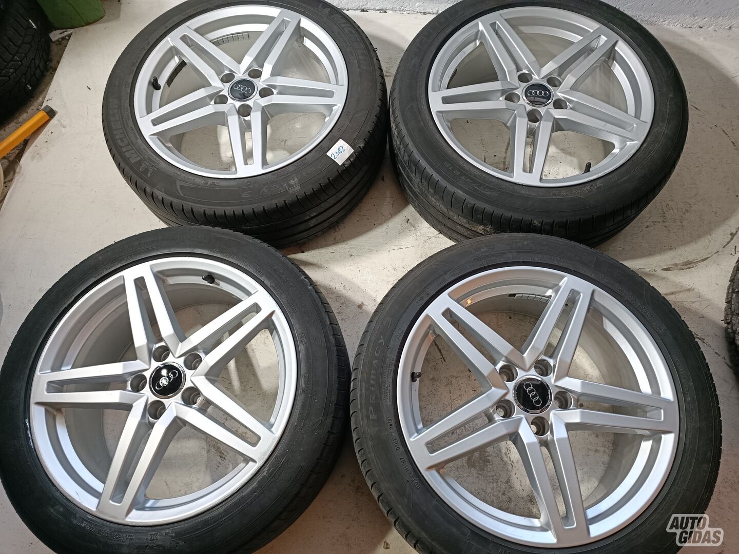 Audi A6, C7 originalūs A6 light alloy R18 rims