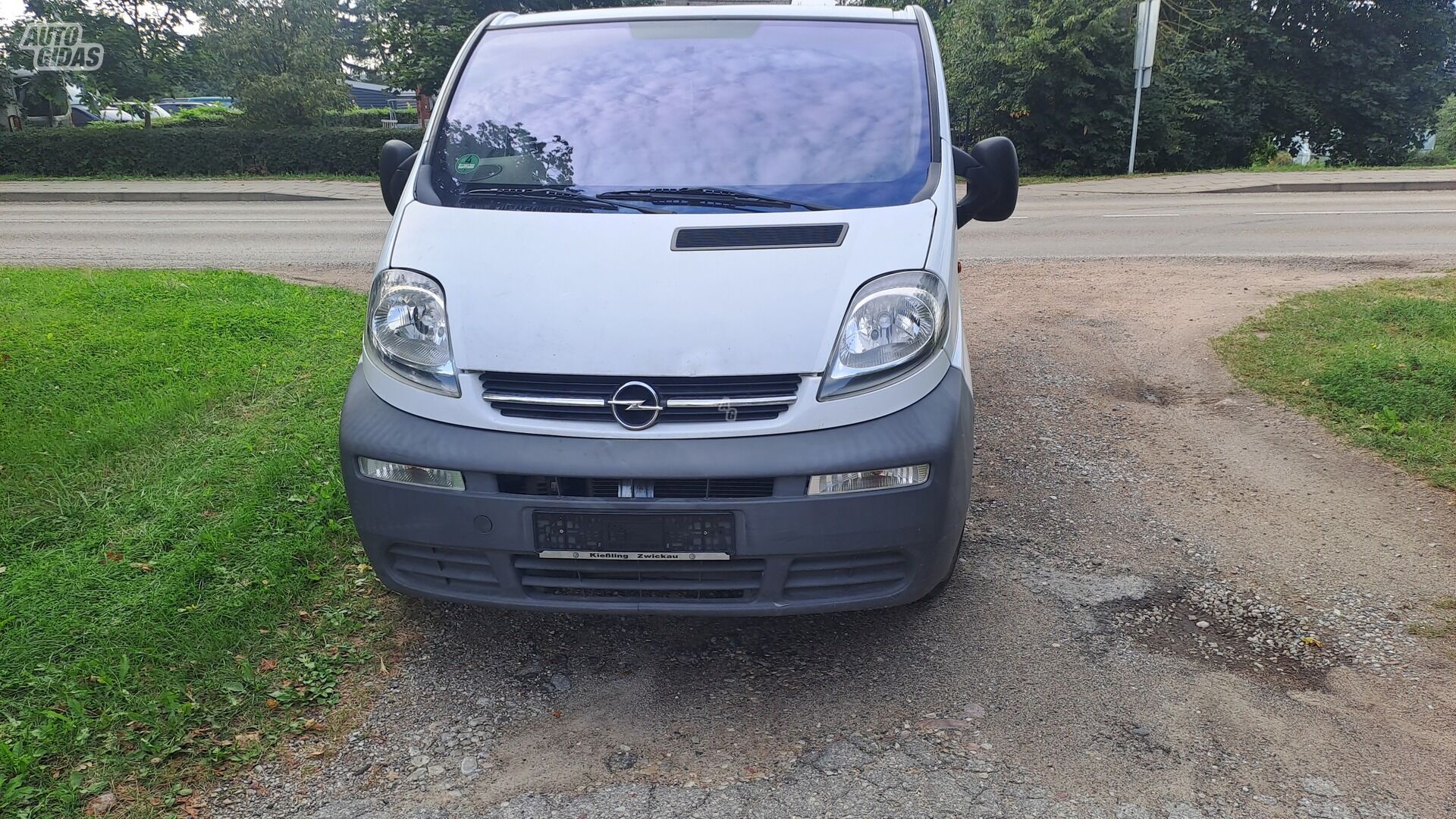 Opel Vivaro DI Tour 2005 m