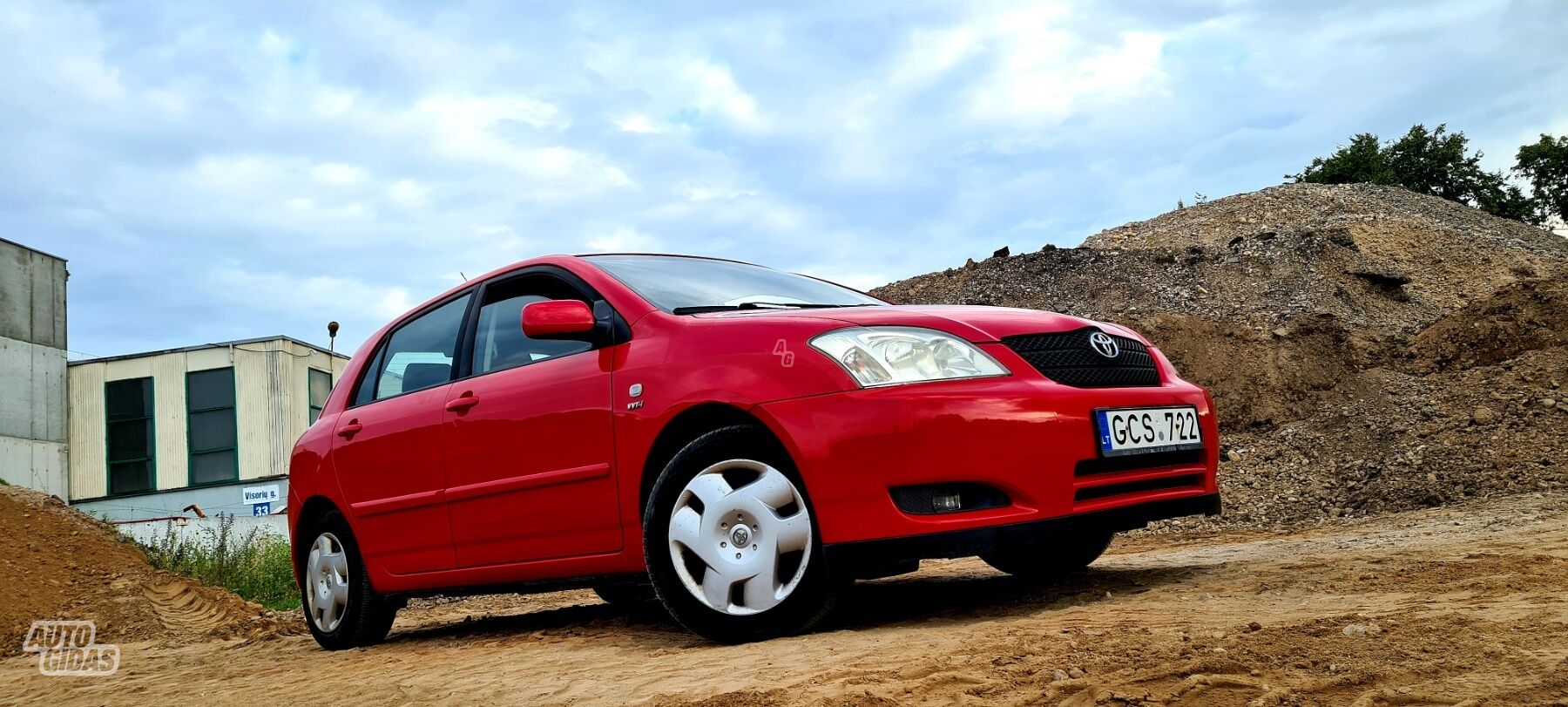 Toyota Corolla VVT-i Base 2002 y