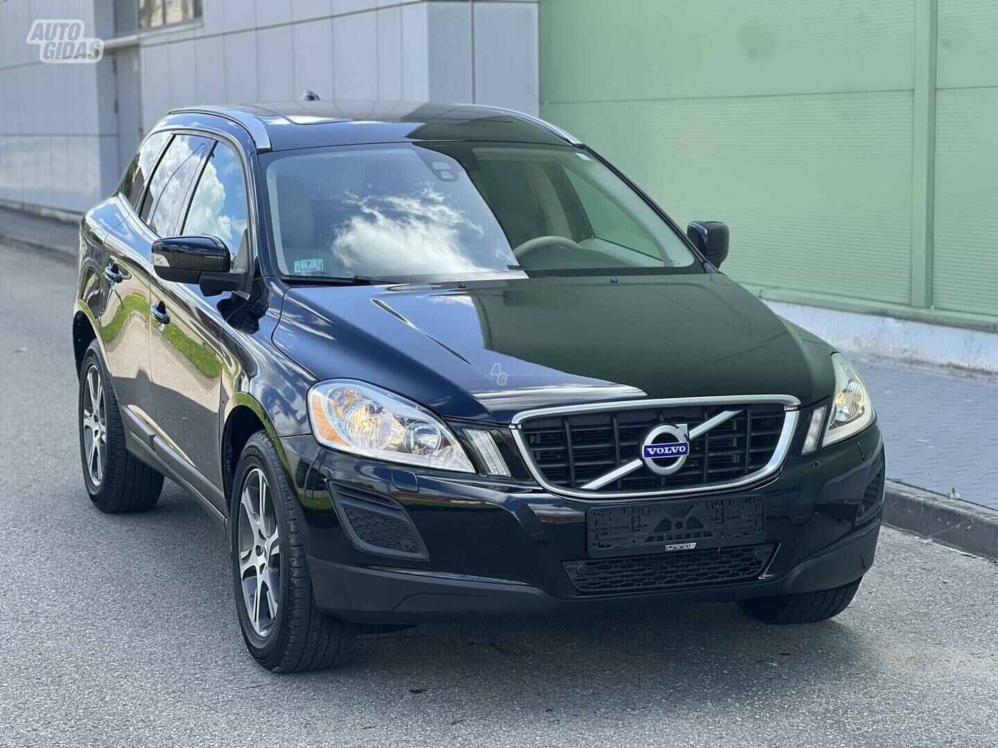 Volvo XC60 XC 60 T6 AWD Momentu 2011 г