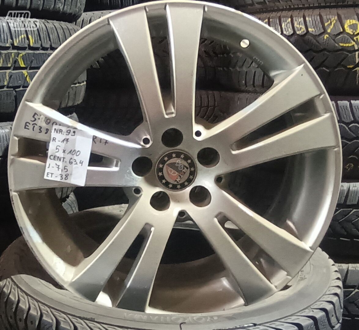 NR 99 light alloy R17 rims